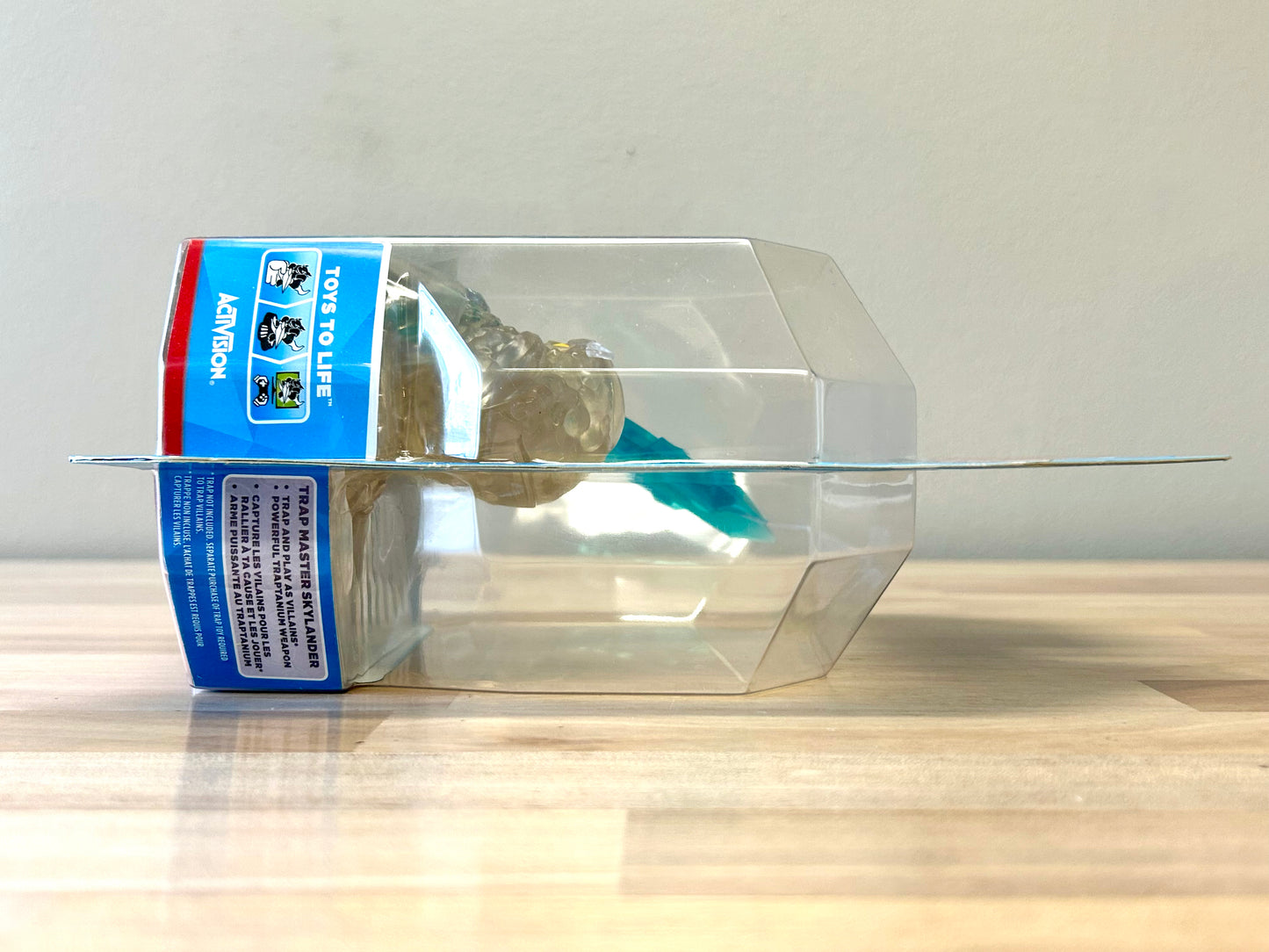 Clear Thunderbolt (PortalPowerTV)