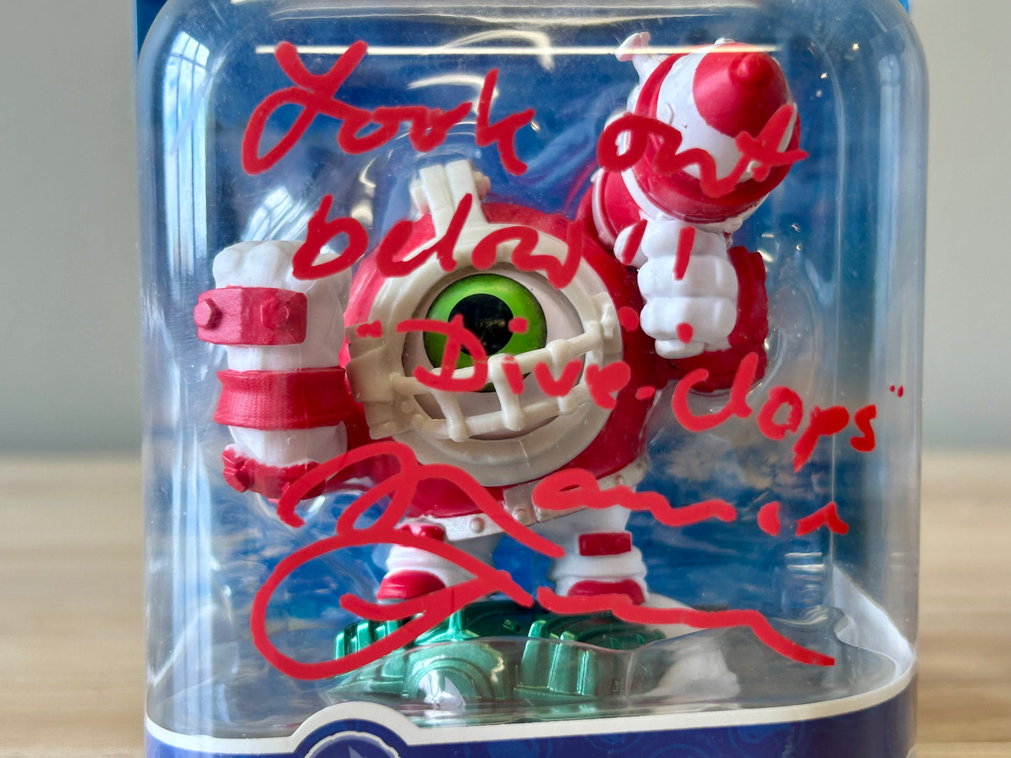 Missile-Tow Dive-Clops (SIGNED)