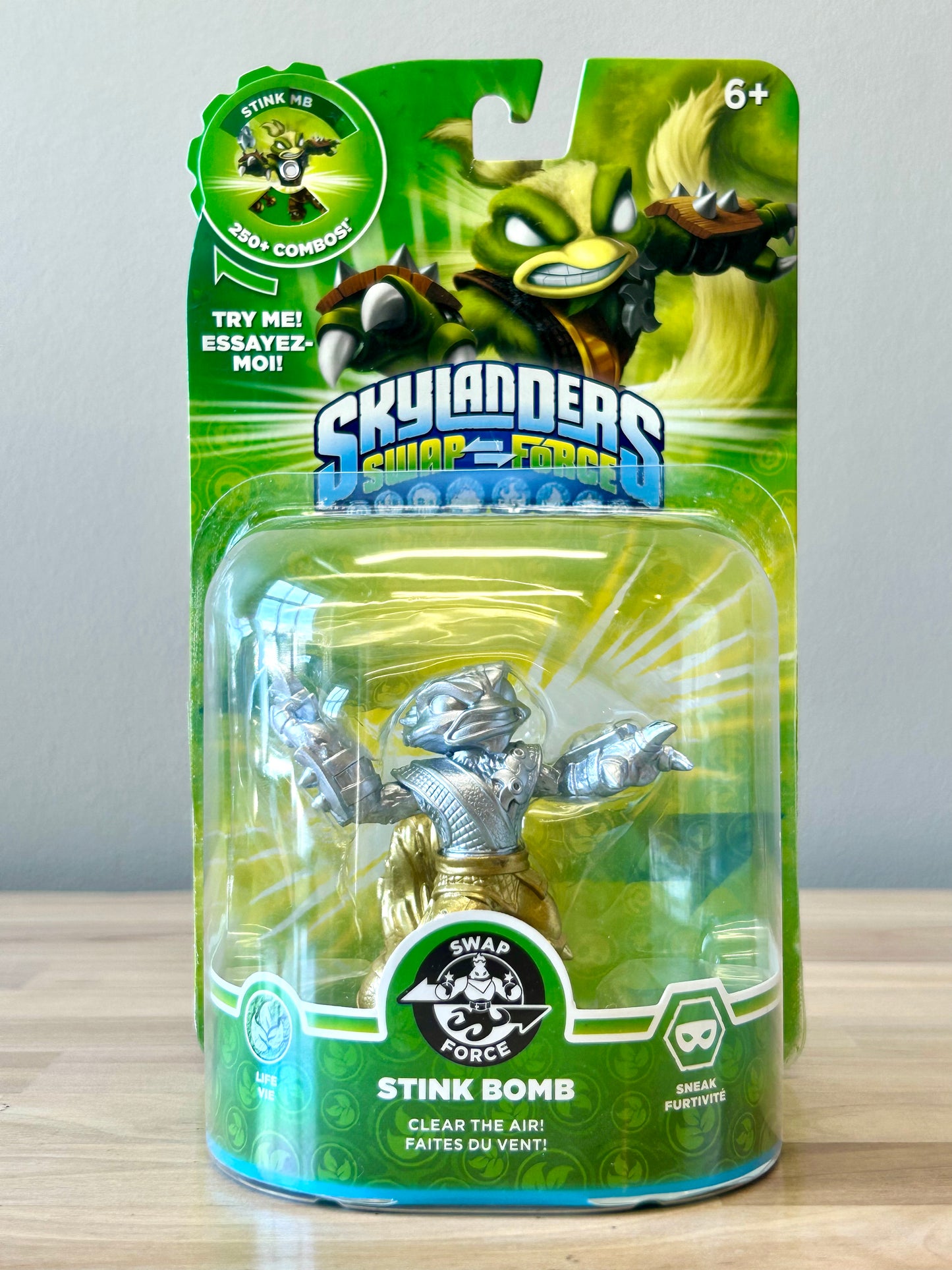 Silver and Gold Stink Bomb