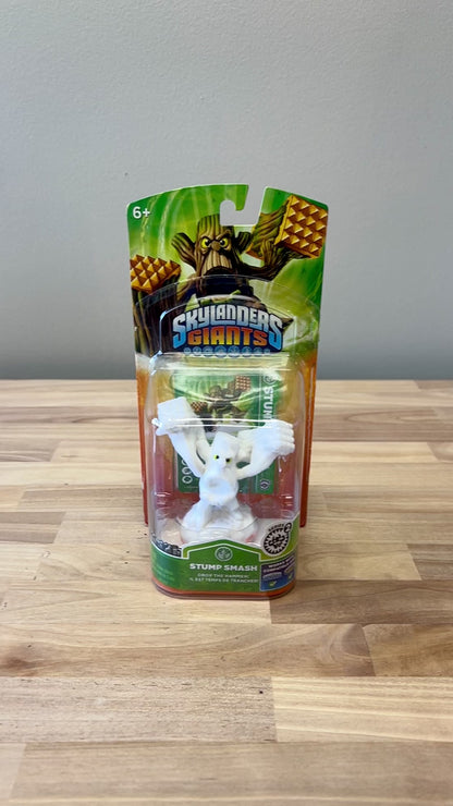 White Flocked Stump Smash